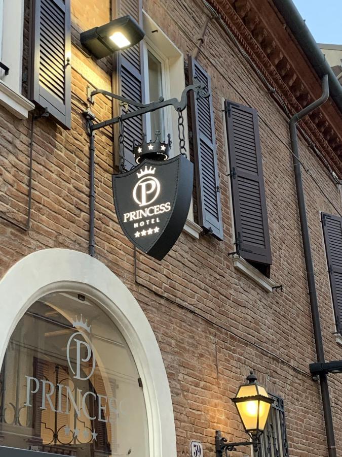 Princess Art Hotel Ferrara Exterior foto